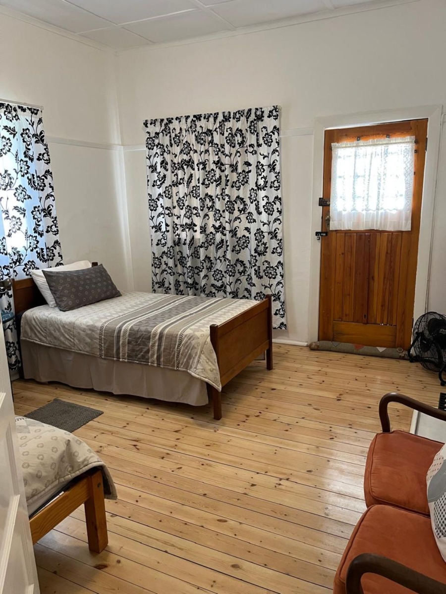 4 Bedroom Property for Sale in Calvinia Northern Cape